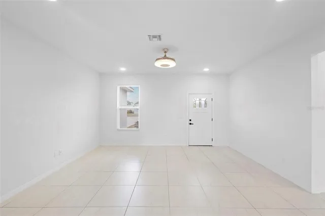 $369,900 | 3905 Craig Avenue, Sebring, FL 33870