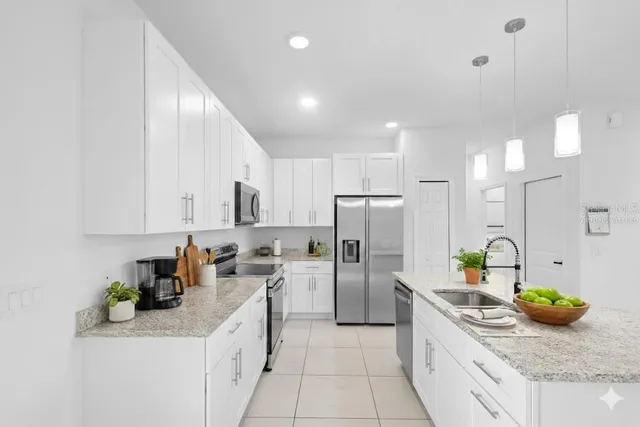 $369,900 | 3905 Craig Avenue, Sebring, FL 33870