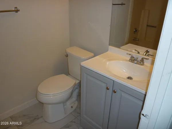 $249,000 | 408 West Blackhawk Drive, Unit 2, Phoenix, AZ 85027
