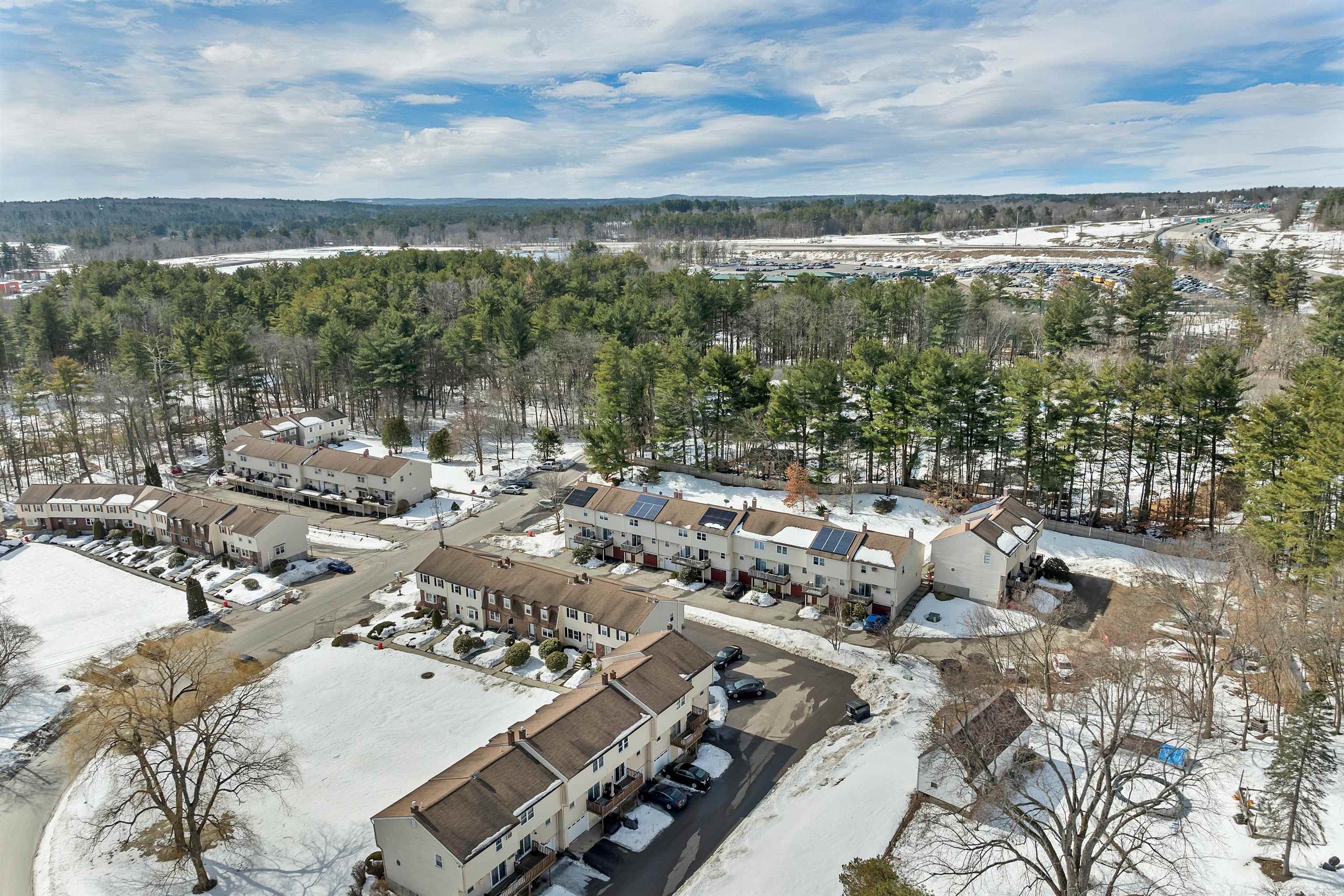 6 Stonegate Lane, Unit 6 Derry, NH 03038 - Photo 39 of 50