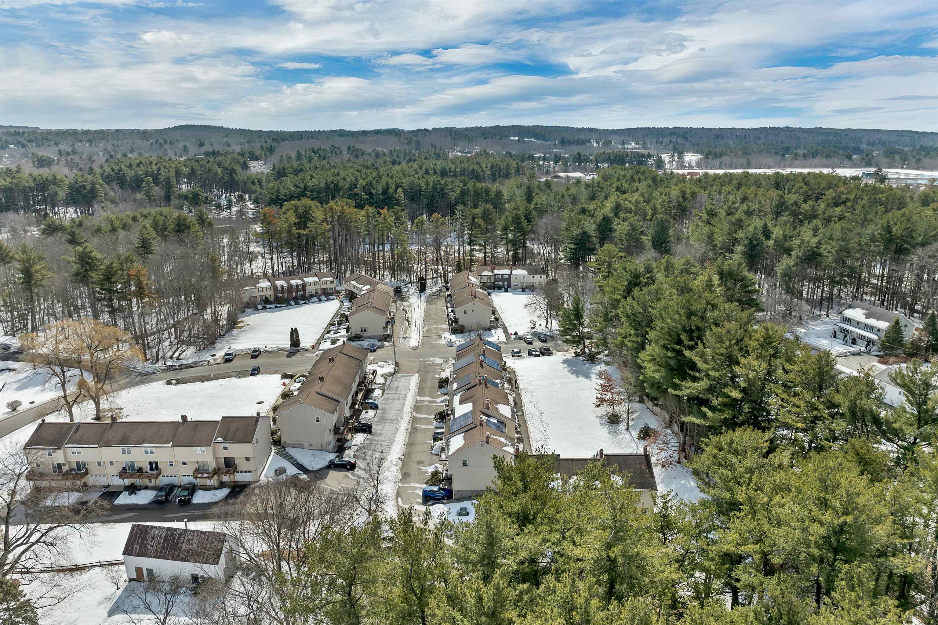 6 Stonegate Lane, Unit 6 Derry, NH 03038 - Photo 40 of 50