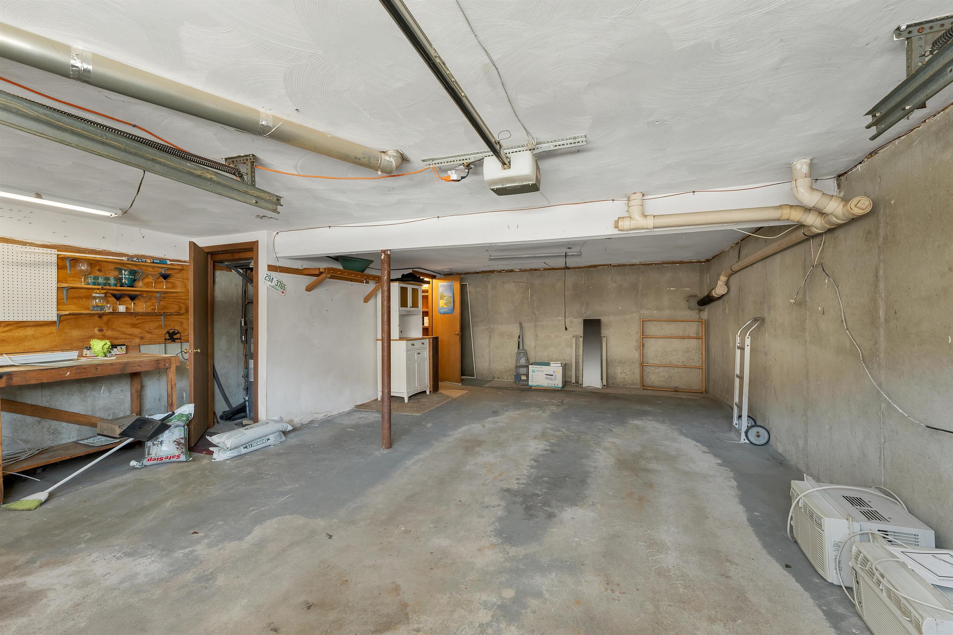 6 Stonegate Lane, Unit 6 Derry, NH 03038 - Photo 46 of 50