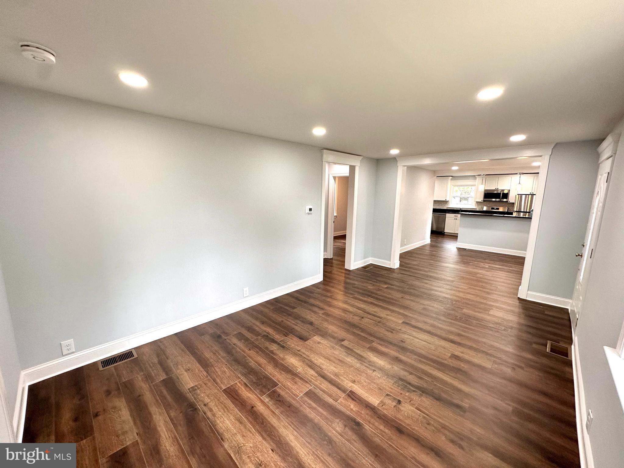 514 Cleveland Avenue Riverside, NJ 08075 - Photo 11 of 22