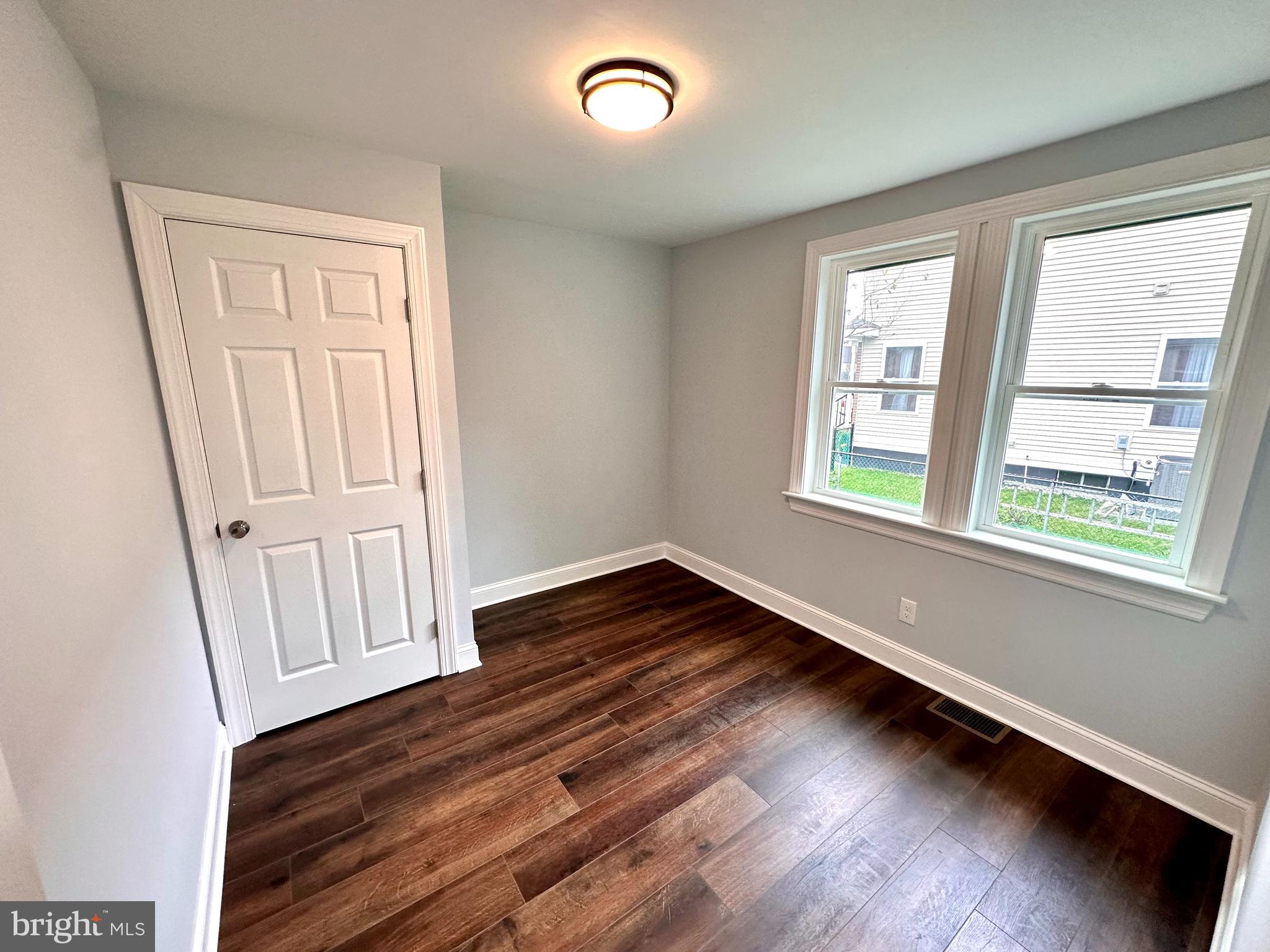 514 Cleveland Avenue Riverside, NJ 08075 - Photo 10 of 22