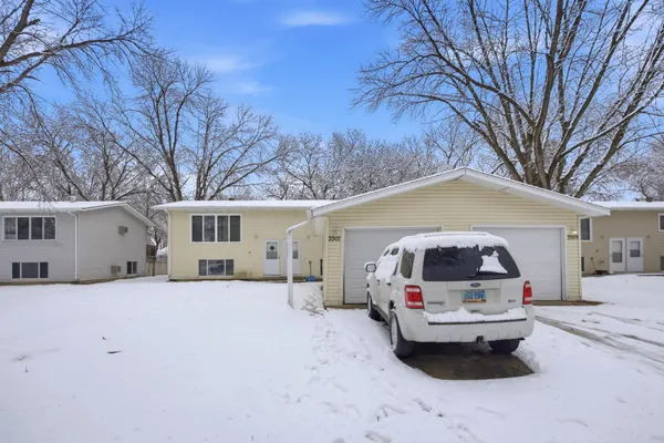$280,000 | 3307-3309 2nd Street North, Fargo, ND 58102
