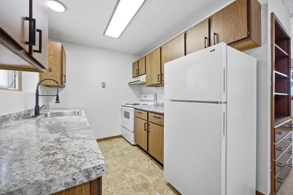 $280,000 | 3307-3309 2nd Street North, Fargo, ND 58102