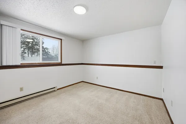 $280,000 | 3307-3309 2nd Street North, Fargo, ND 58102