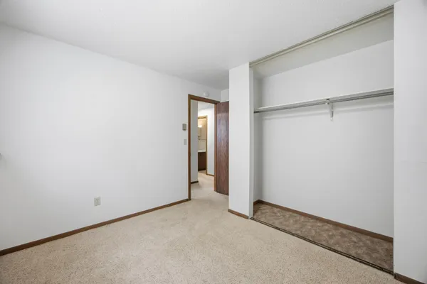 $280,000 | 3307-3309 2nd Street North, Fargo, ND 58102