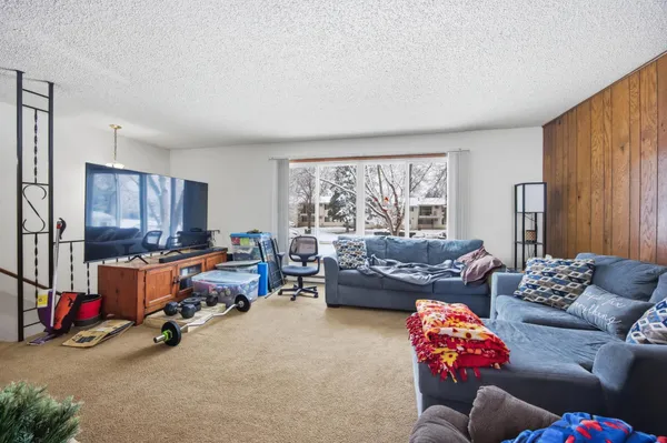 $280,000 | 3307-3309 2nd Street North, Fargo, ND 58102