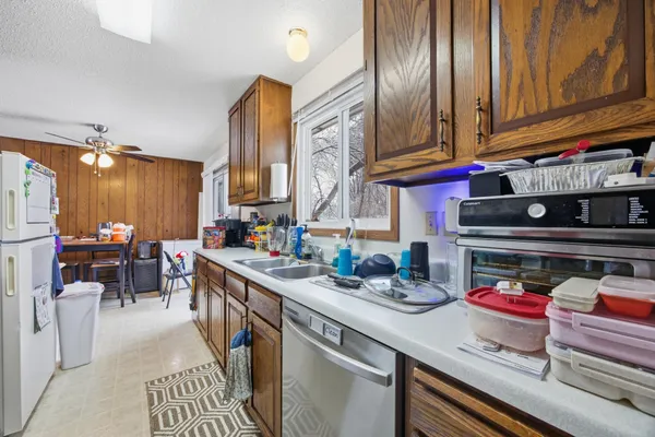 $280,000 | 3307-3309 2nd Street North, Fargo, ND 58102