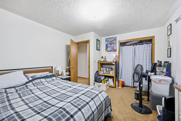 $280,000 | 3307-3309 2nd Street North, Fargo, ND 58102