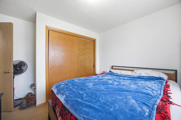 $280,000 | 3307-3309 2nd Street North, Fargo, ND 58102