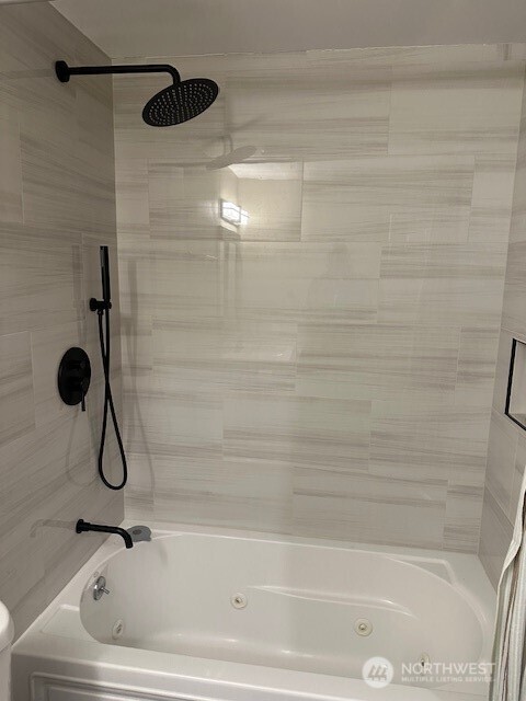 4001 Southwest 328th Street Federal Way, WA 98023 - Photo 15 of 17