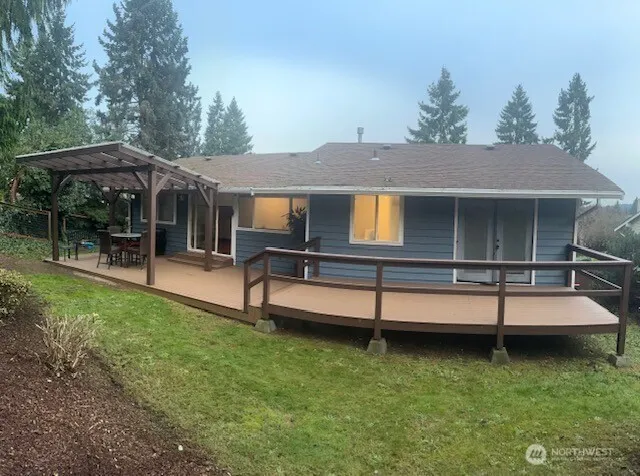 $3,400 | 4001 Southwest 328th Street, Federal Way, WA 98023