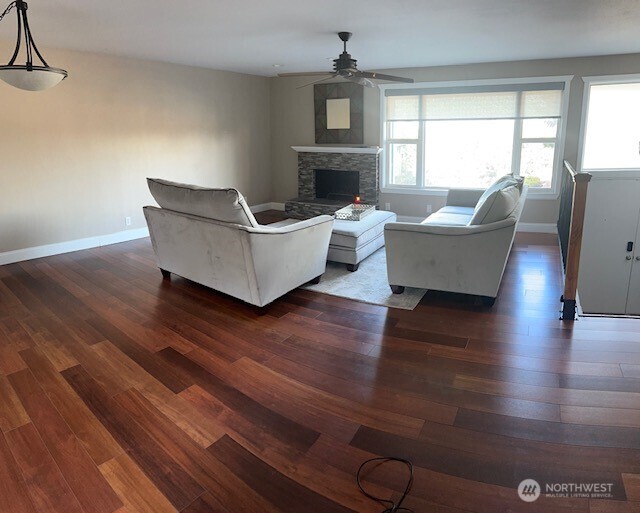 4001 Southwest 328th Street Federal Way, WA 98023 - Photo 7 of 17