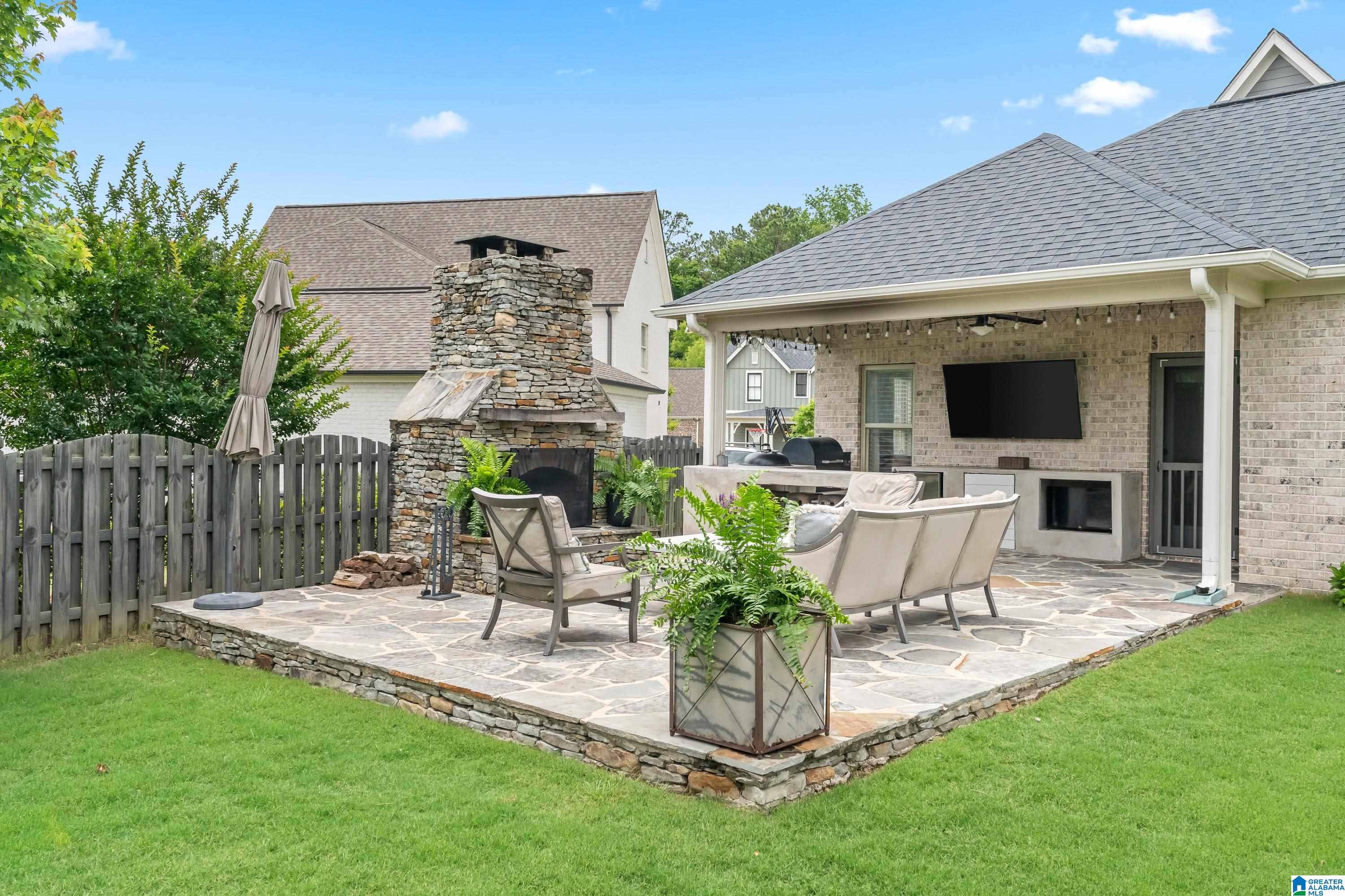 2681 Montauk Road Birmingham, AL 35226 - Photo 4 of 66
