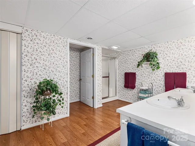 $575,000 | 525 Maren Court, Hendersonville, NC 28739