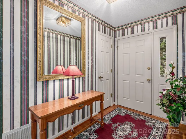 $575,000 | 525 Maren Court, Hendersonville, NC 28739