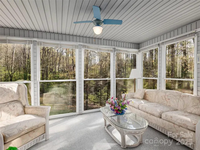 $575,000 | 525 Maren Court, Hendersonville, NC 28739