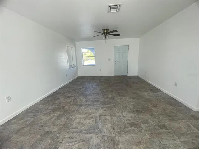 $1,800 | 525 East Helen Avenue, Punta Gorda, FL 33950