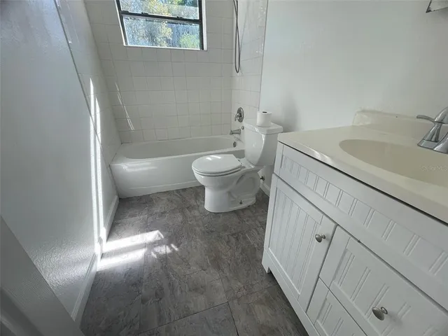 $1,800 | 525 East Helen Avenue, Punta Gorda, FL 33950