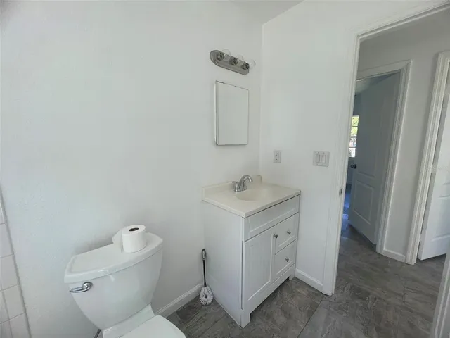 $1,800 | 525 East Helen Avenue, Punta Gorda, FL 33950