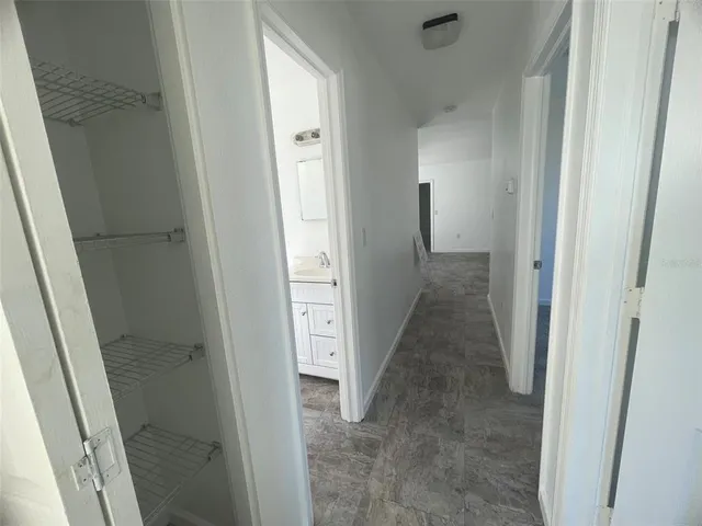 $1,800 | 525 East Helen Avenue, Punta Gorda, FL 33950