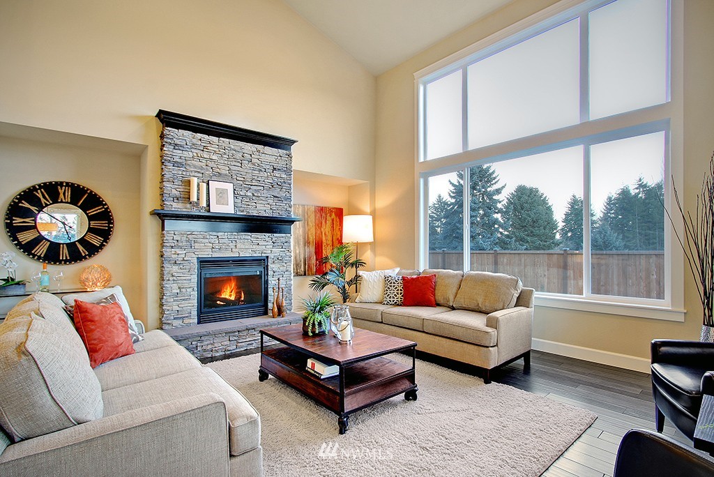 10832 Northeast 190th Place Bothell, WA 98011 - Photo 2 of 20 Gallery Image 2
