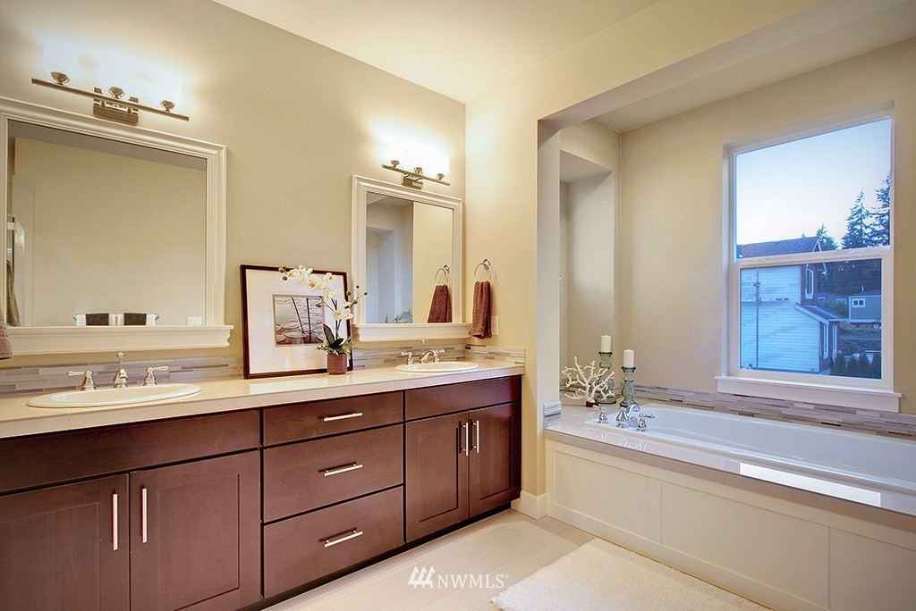 10832 Northeast 190th Place Bothell, WA 98011 - Photo 15 of 20 Gallery Image 15