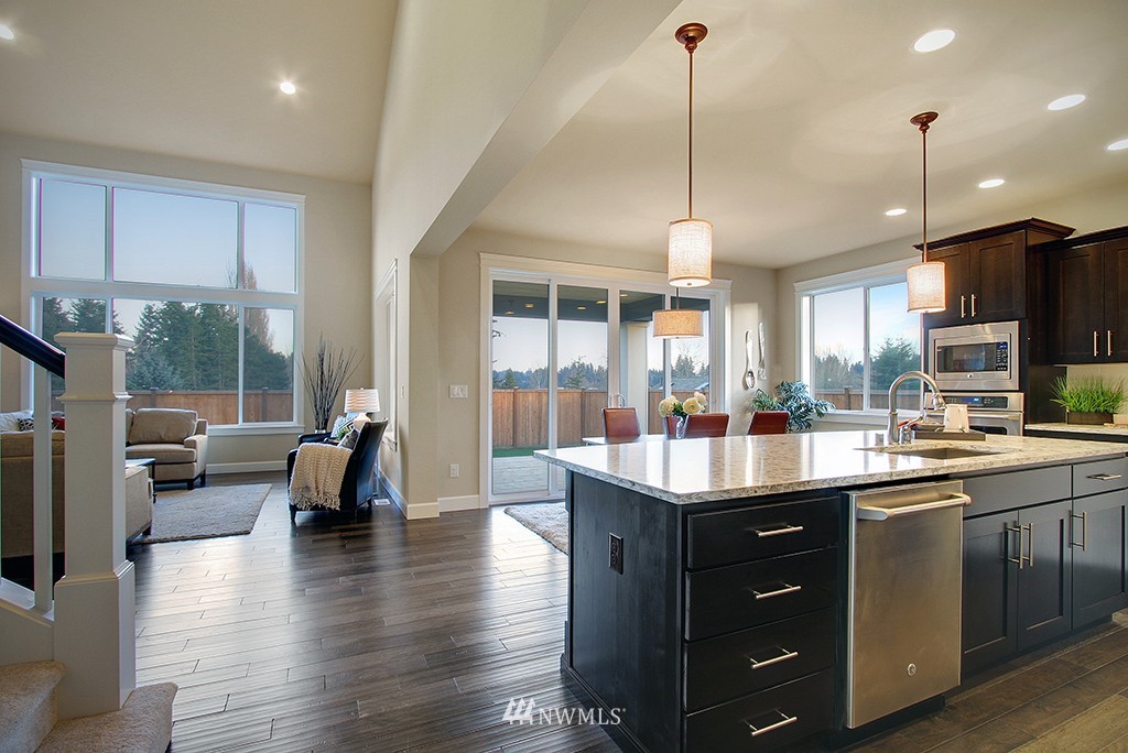 10832 Northeast 190th Place Bothell, WA 98011 - Photo 5 of 20 Gallery Image 5
