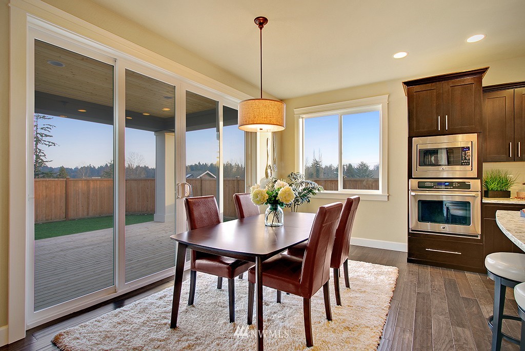 10832 Northeast 190th Place Bothell, WA 98011 - Photo 9 of 20 Gallery Image 9