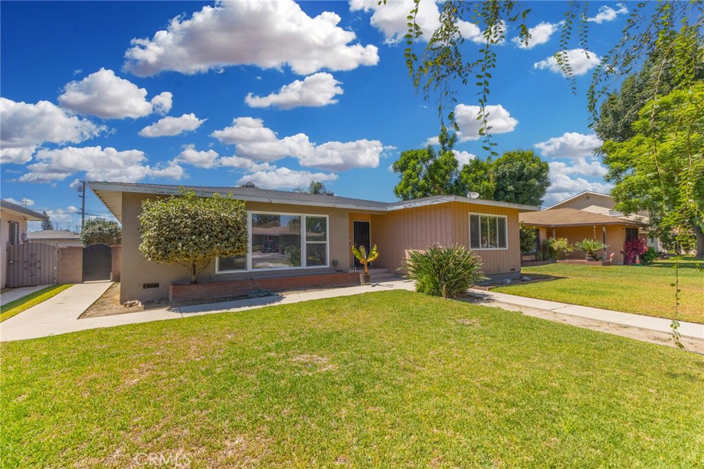 1607 South Atlantic Drive Compton, CA 90221 - Photo 3 of 75