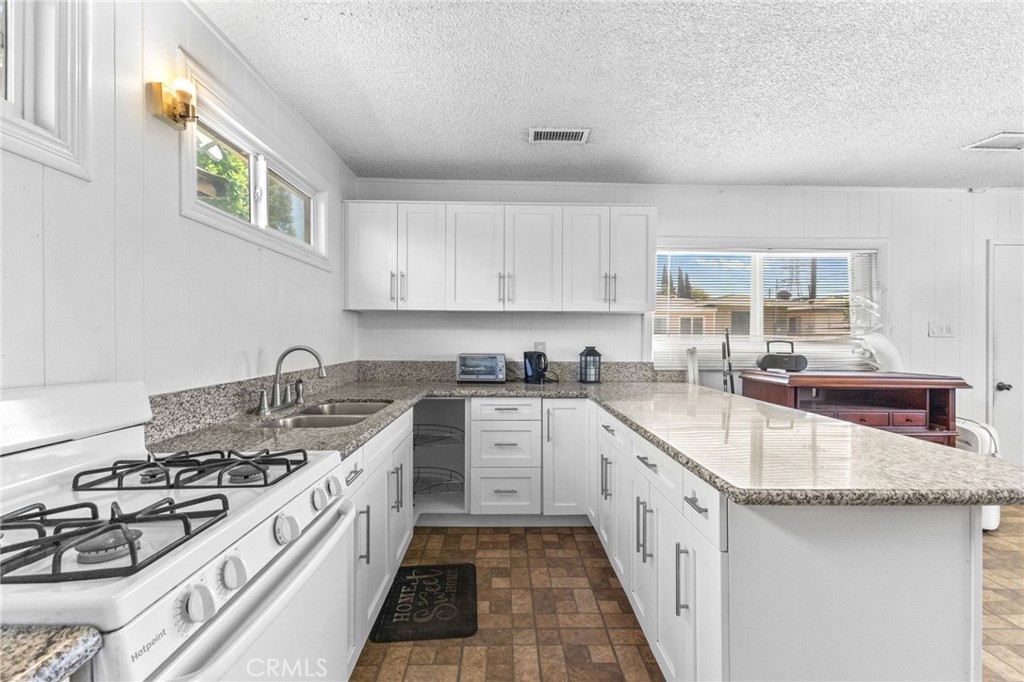 1607 South Atlantic Drive Compton, CA 90221 - Photo 48 of 75