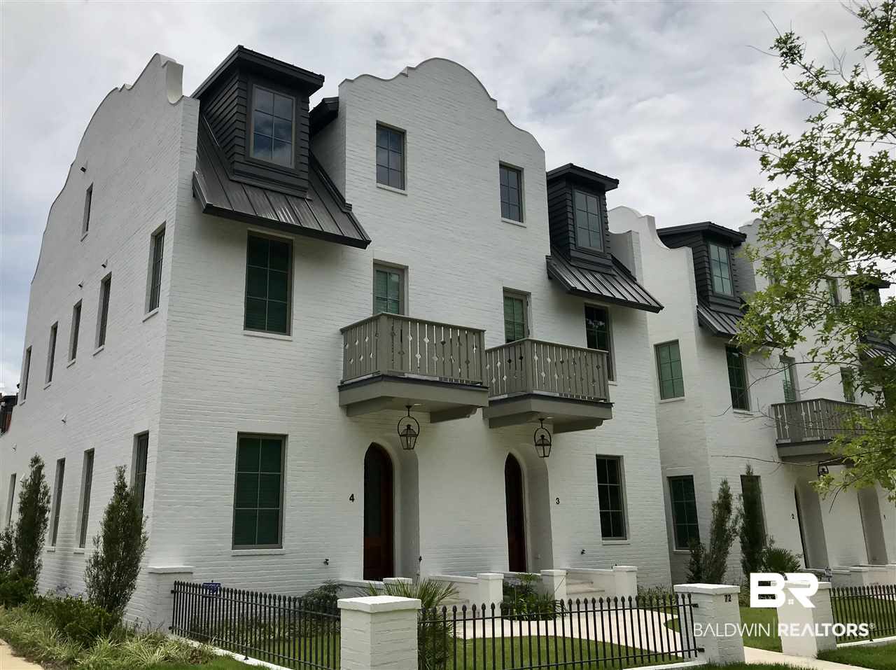 72 Fairhope Avenue, Unit 6 Fairhope, AL 36532 - Photo 2 of 44