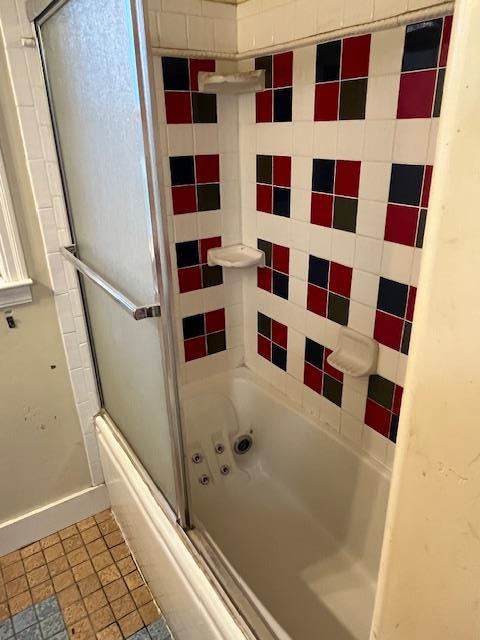 9537 Wamble Road Oakdale, CA 95361 - Photo 23 of 29 a bathroom with a bathtub and a shower