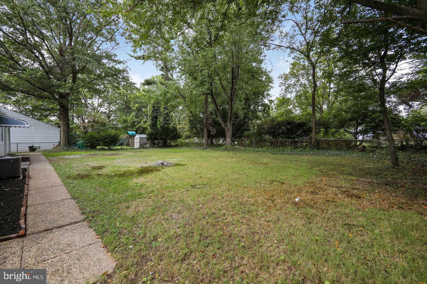 105 Ramble Road Cherry Hill, NJ 08034 - Photo 19 of 19 Fenced in Rear Yard