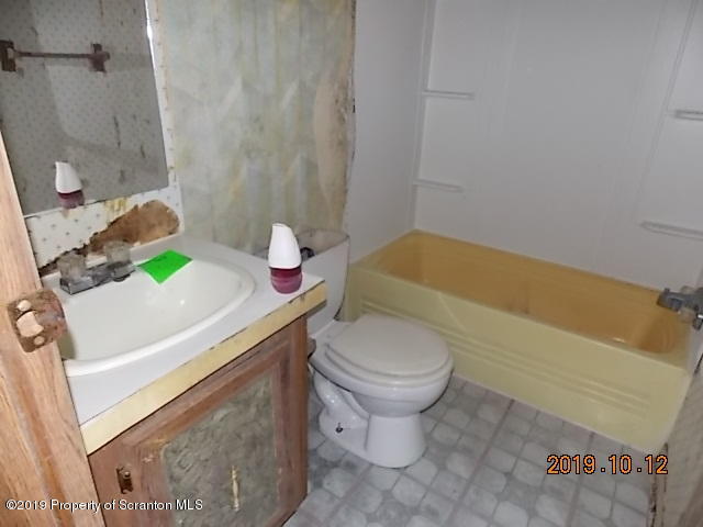 579 Barton Road Thompson, PA 18465 - Photo 15 of 16 Gallery Image 15