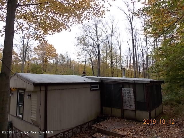 579 Barton Road Thompson, PA 18465 - Photo 3 of 16 Gallery Image 3