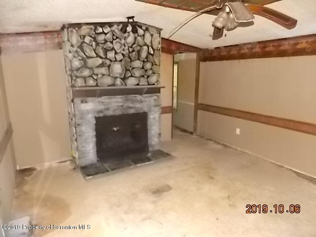 579 Barton Road Thompson, PA 18465 - Photo 4 of 16 Gallery Image 4