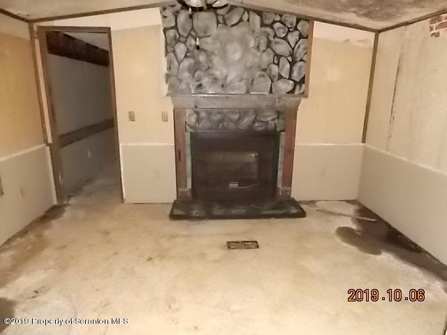 579 Barton Road Thompson, PA 18465 - Photo 9 of 16 Gallery Image 9