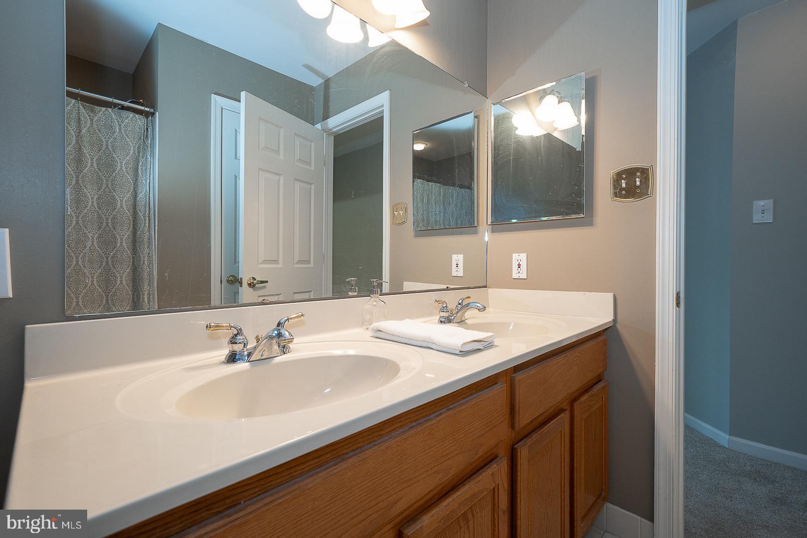 3301 Maplevale Circle Newtown Square, PA 19073 - Photo 30 of 43