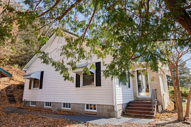 $249,900 | W508 Spur Lane, Buffalo, WI 54629