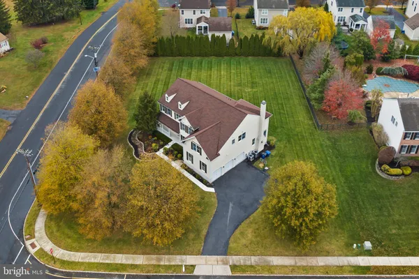 $1,100,000 | 2 Thorn Lane, Chesterfield, NJ 08515