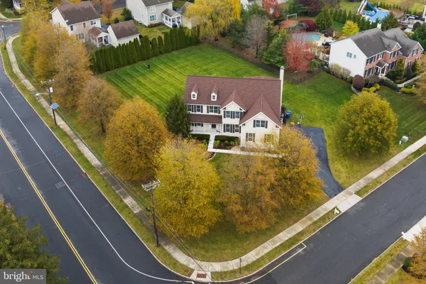 $1,100,000 | 2 Thorn Lane, Chesterfield, NJ 08515