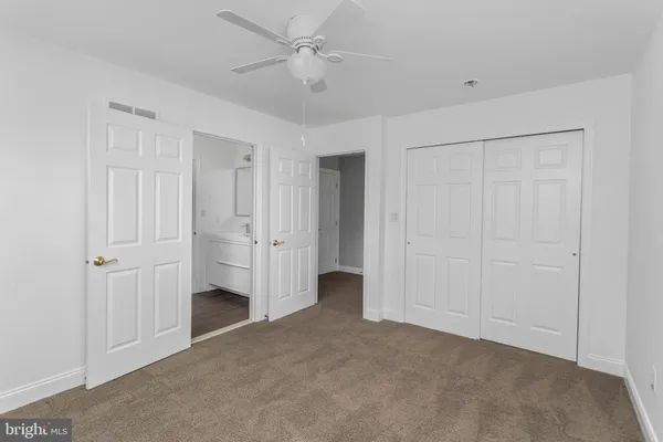 $1,100,000 | 2 Thorn Lane, Chesterfield, NJ 08515