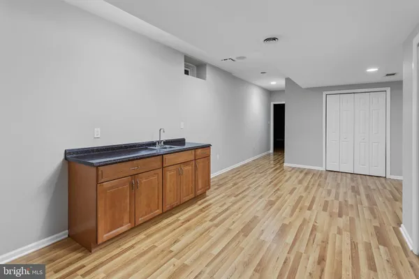$1,100,000 | 2 Thorn Lane, Chesterfield, NJ 08515