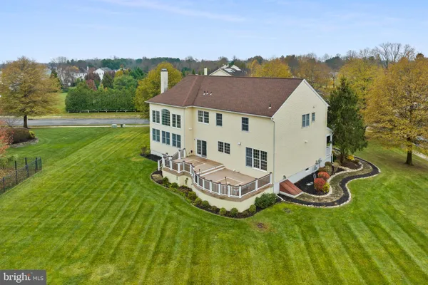 $1,100,000 | 2 Thorn Lane, Chesterfield, NJ 08515