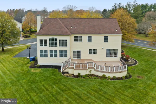 $1,100,000 | 2 Thorn Lane, Chesterfield, NJ 08515