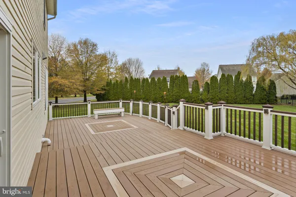 $1,100,000 | 2 Thorn Lane, Chesterfield, NJ 08515