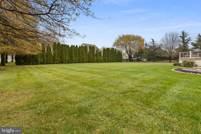 $1,269,000 | 2 Thorn Lane, Chesterfield, NJ 08515